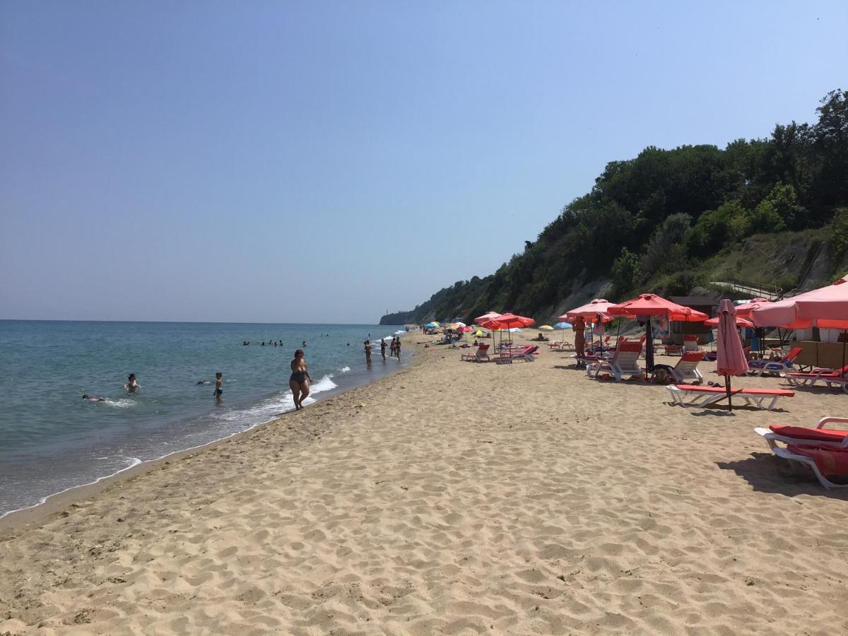 Rose Apartment On The Beach Byala (Varna) Exterior foto